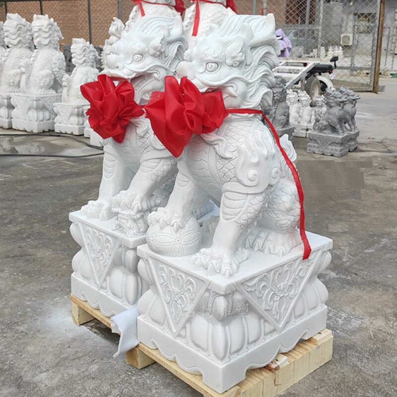 奥亚森石雕麒麟一对庭院别墅酒店看门口汉白玉晚霞红龙爪麒麟兽公司