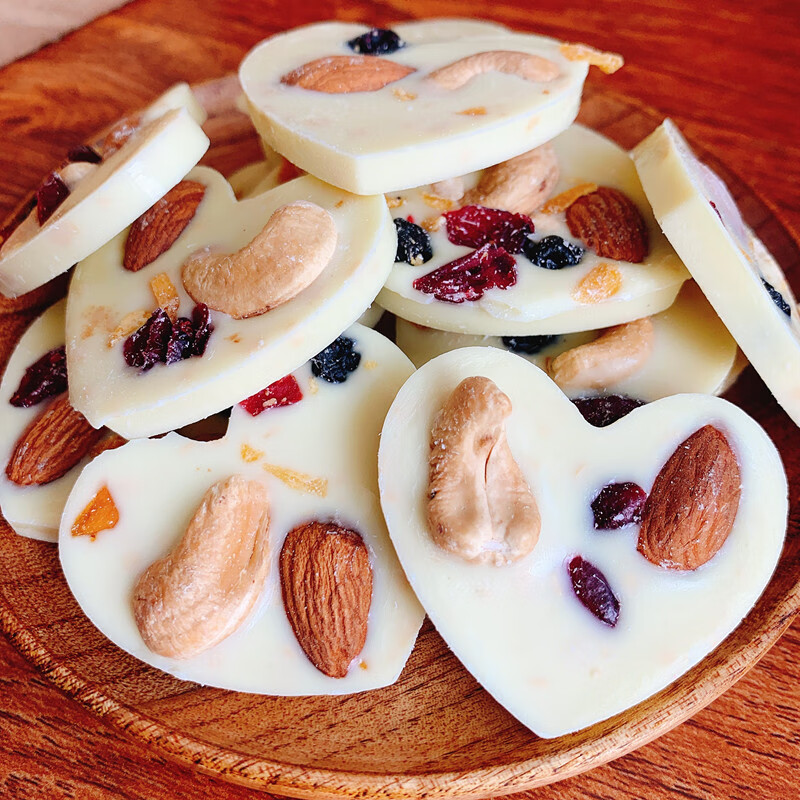 蒙古炒酸奶片生肖奥巧炒酸奶干吃果粒酸奶片爱心坚果干吃酸奶零食