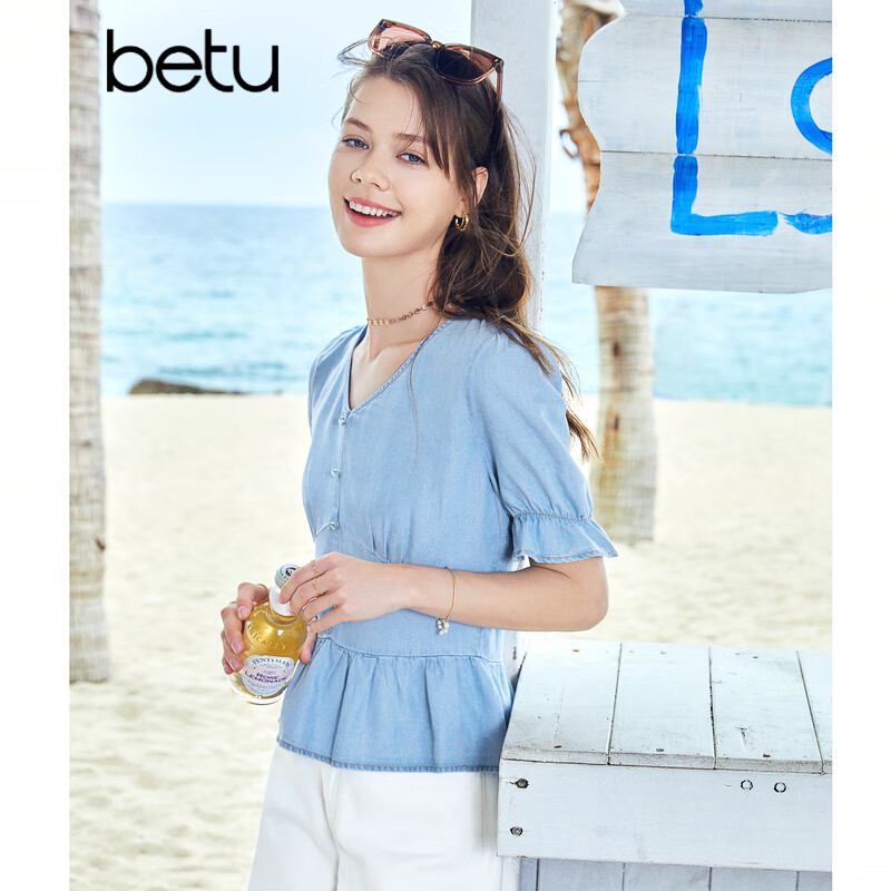 百图betu女装夏季新款衬衫v领短款荷叶短袖莱赛尔牛仔衬衫女2304T54 牛仔色 M
