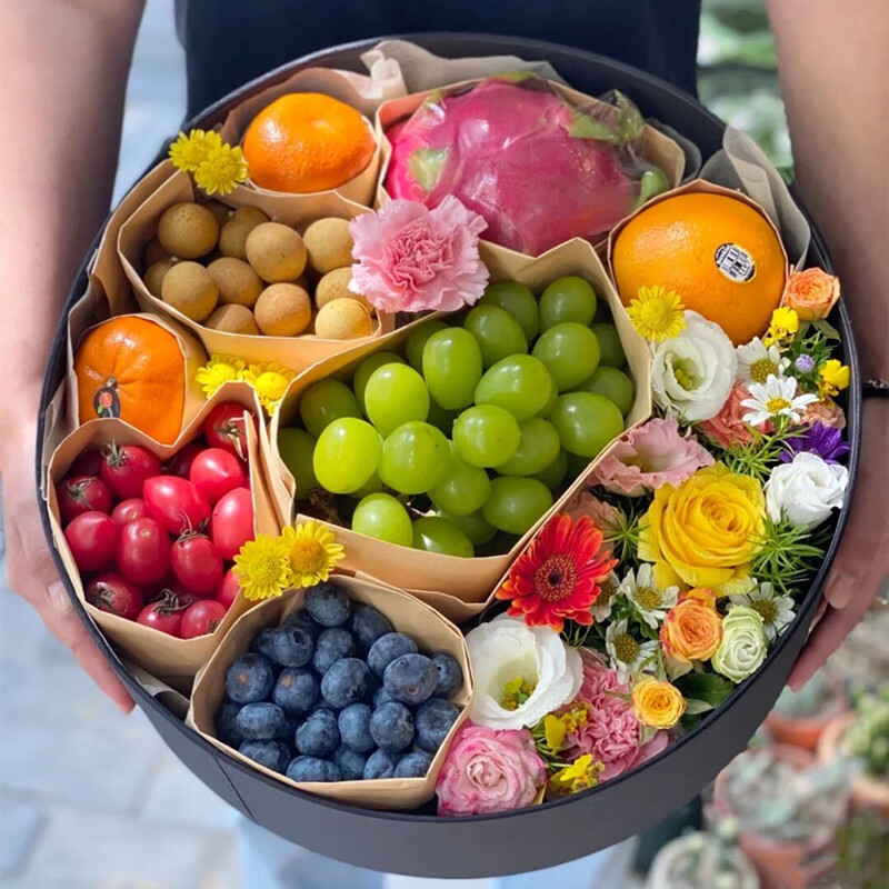 花与千寻网红创意水果鲜花礼盒果蓝成品草莓生日鲜花速递全国同城配送