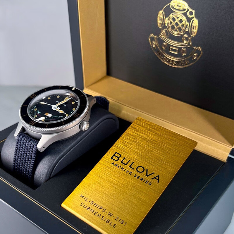 宝路华（BULOVA）男士手表男表生日礼物全自动机械潜水复刻版泡泡表镜欧美表98A266