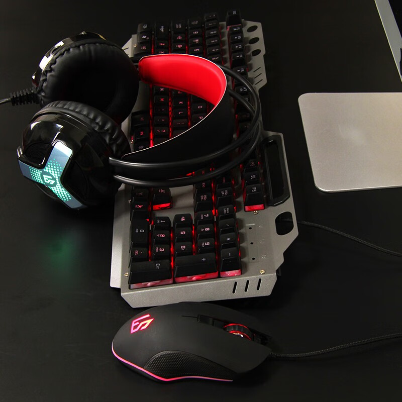 灵蛇（LINGSHE）有线键盘鼠标耳机3件套、游戏发光三件套 键盘鼠标USB7.1声道耳机套装 赠超大鼠标垫MK245