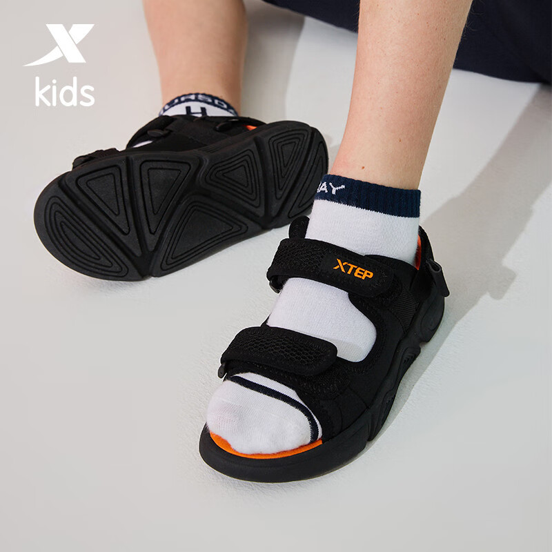 特步(XTEP)童鞋中大童男童2020年夏季学生户外儿童凉鞋沙滩鞋 680215509659 黑桔 36码