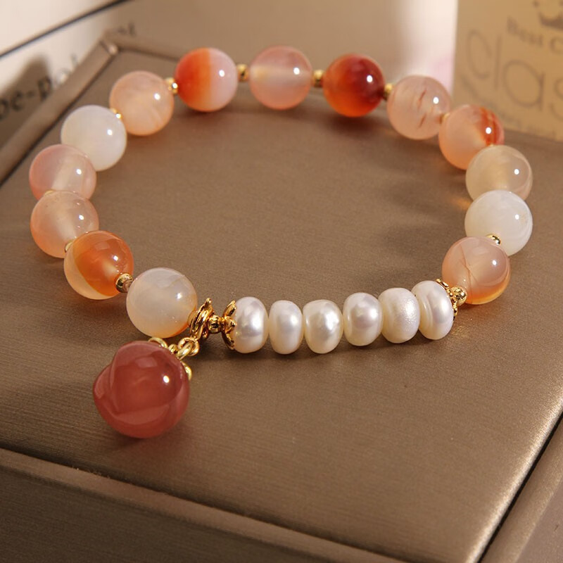昂比熊新品ins  韩版风玛瑙水晶手链   单圈时尚女士水蜜桃淡水珍珠