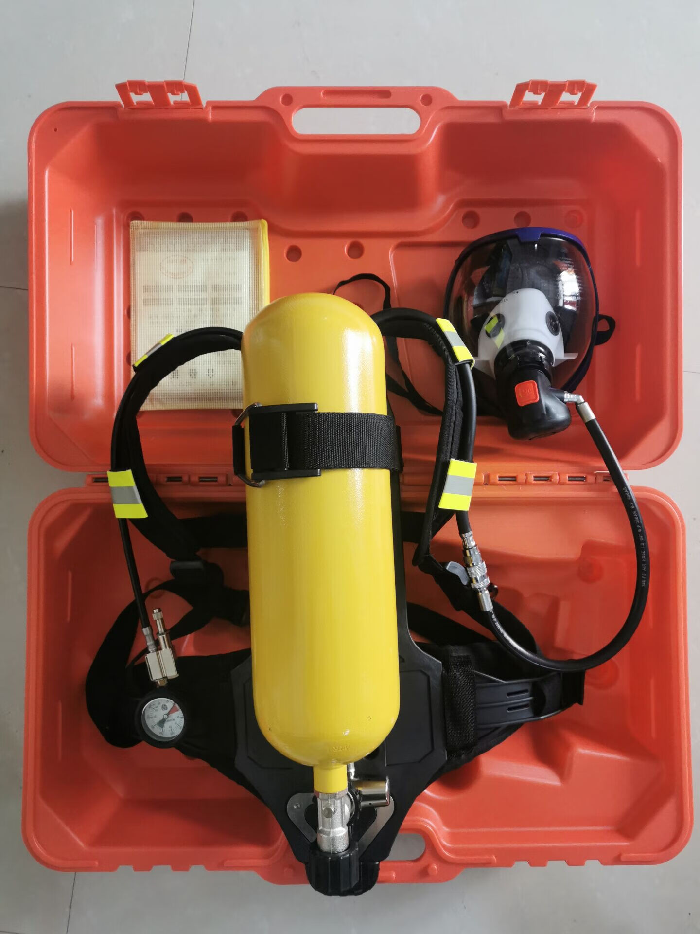 正压式碳纤维气瓶消防正压式空气呼吸器rhzk6.