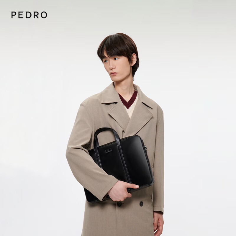 Pedro手提包24夏季新男士牛皮休闲大容量公文包PM2-26320190 黑色 综合色