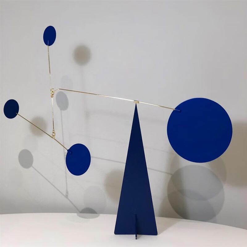 妙普乐volta西班牙考尔德动态平衡雕塑圆形纯色办公室桌面摆件装饰