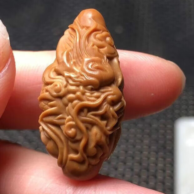 snqp核雕单籽 橄榄核九龙单粒单粒龙单子吊坠男女文玩雕刻 女文玩雕刻