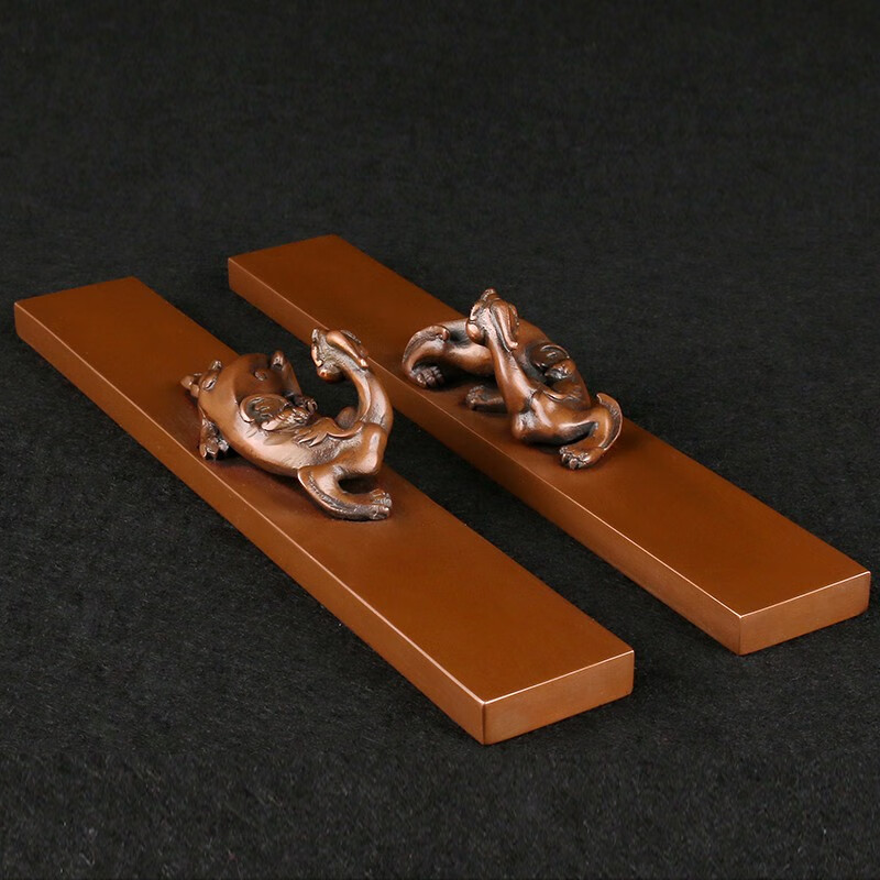螭钮镇纸一对铜镇尺压纸压书文房书房办公桌桌面摆设铜器工艺品纯铜