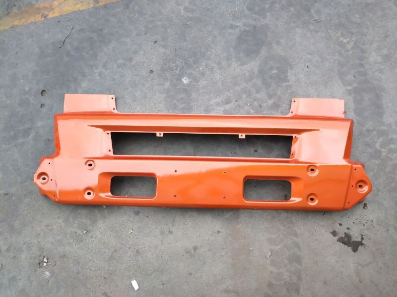 贤祥东风柳汽乘龙霸龙重卡配件霸龙乘龙m5m7保险杠中段中杠前护杠 霸