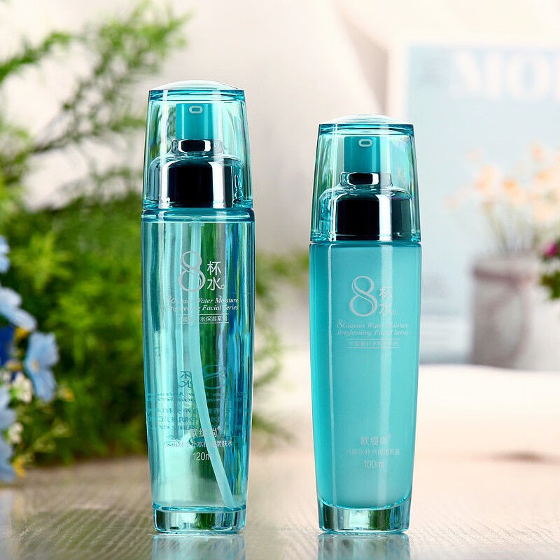 欧缇尚八杯水护肤品套装清爽补水保湿水乳呼吸女士学生化妆品8杯水