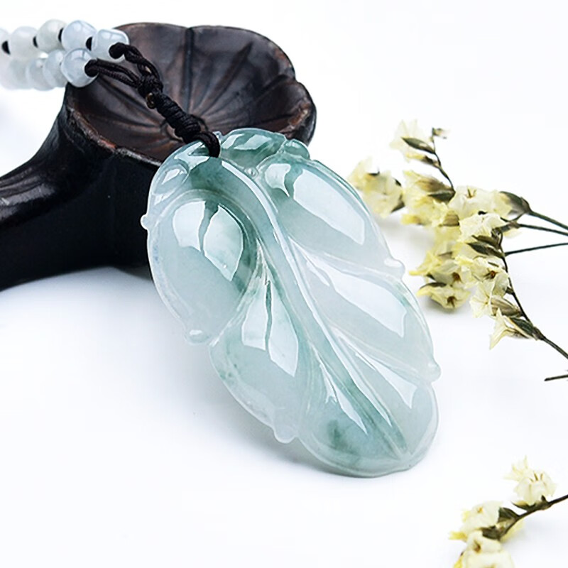 缅甸翡翠吊坠女款叶子冰糯种飘花玉石项链挂坠树叶玉佩男炫石为玉附