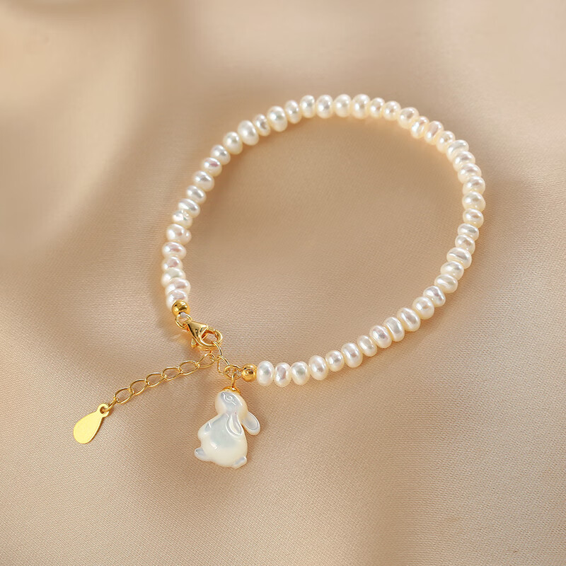 蝶灿 可爱萌兔子吊坠淡水珍珠手链女精致小众设计感情人节礼物 兔子手