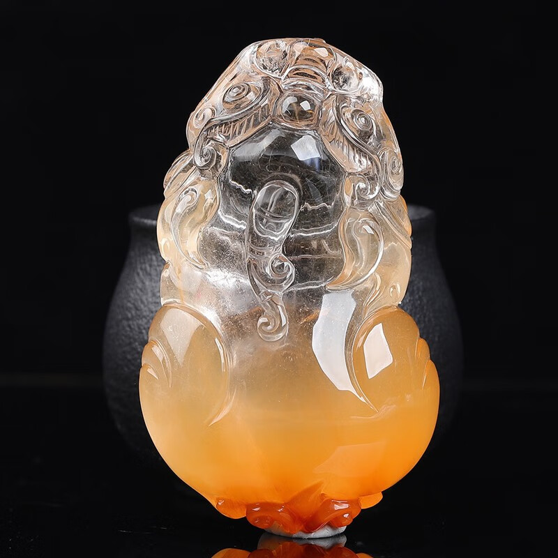 茂然黄兔毛貔貅摆件招财兽手把件收藏级水晶装饰品