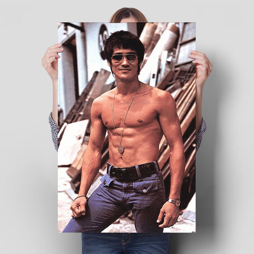 溥畔大学生宿舍寝室相纸贴画电影明星李小龙肌肉男装饰画卧室床头画