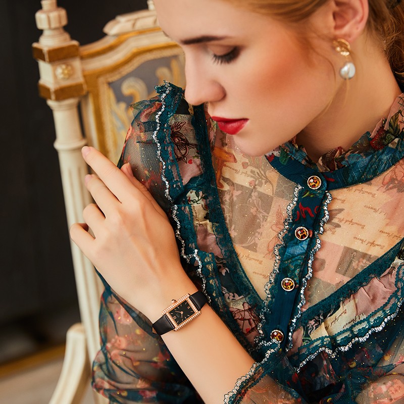 爱沃驰瑞士达芬奇系列经典校园风石英手表女士表七夕生日礼物送女友 玫金壳黑面|黑皮带