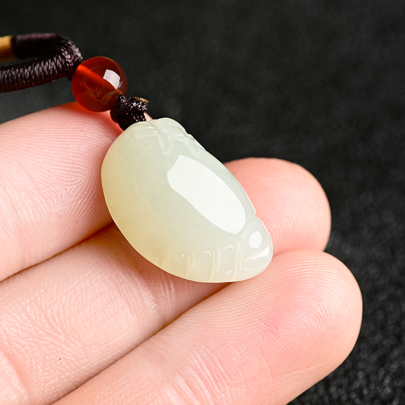 和田玉白玉知足常乐小脚丫吊坠男女情侣宝宝玉坠