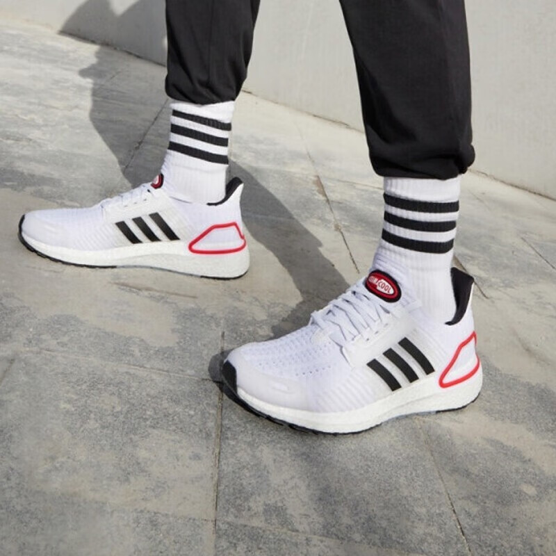 阿迪达斯跑步鞋男鞋 秋季新款ultraboost 爆米花透气缓震轻便休闲鞋