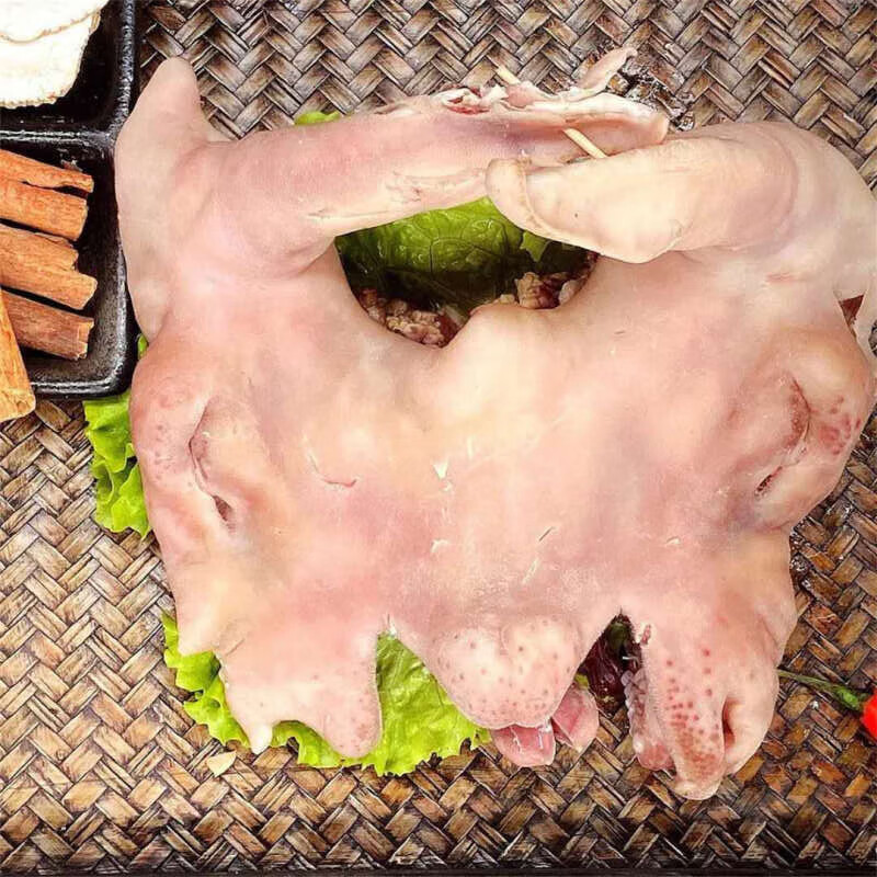 伯贤 熟羊头肉山羊肉带皮熟羊头羊脸新鲜羊头肉 2斤