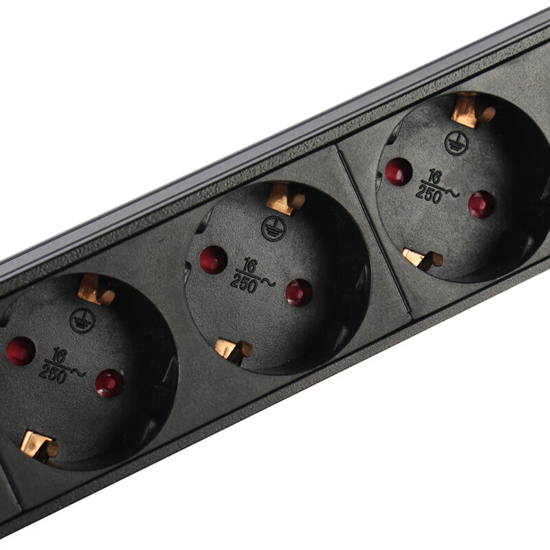 gowone德标插排4位欧标插座pdu工业工程机房插线板 c14输入c13输出