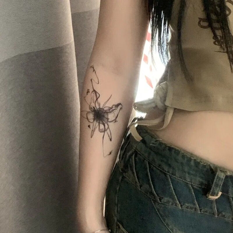 山头林村纹身贴冷酷彩色防水 女 持久水墨飞蝶胸前感贴纸蝴蝶 w733