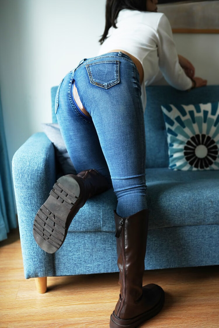 长夜漫漫户外情趣打户外开裆牛仔裤女免穿脱隐形全拉链裤开档紧身裤外