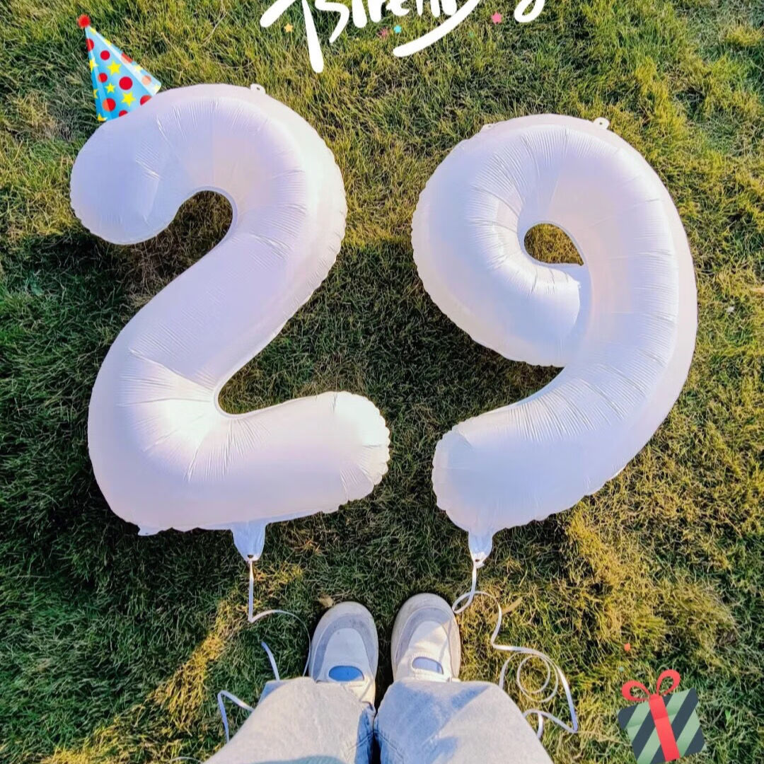 布尔圣ns白色生日数字气球乳白色生日气球装饰拍照道具32寸野餐拍照
