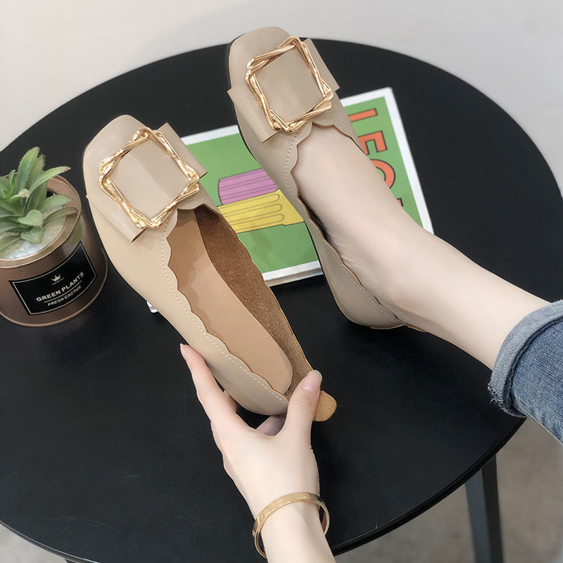 知藤适合脚宽脚胖穿的大码单鞋41-43女式大脚33-44码 大码女鞋41方头