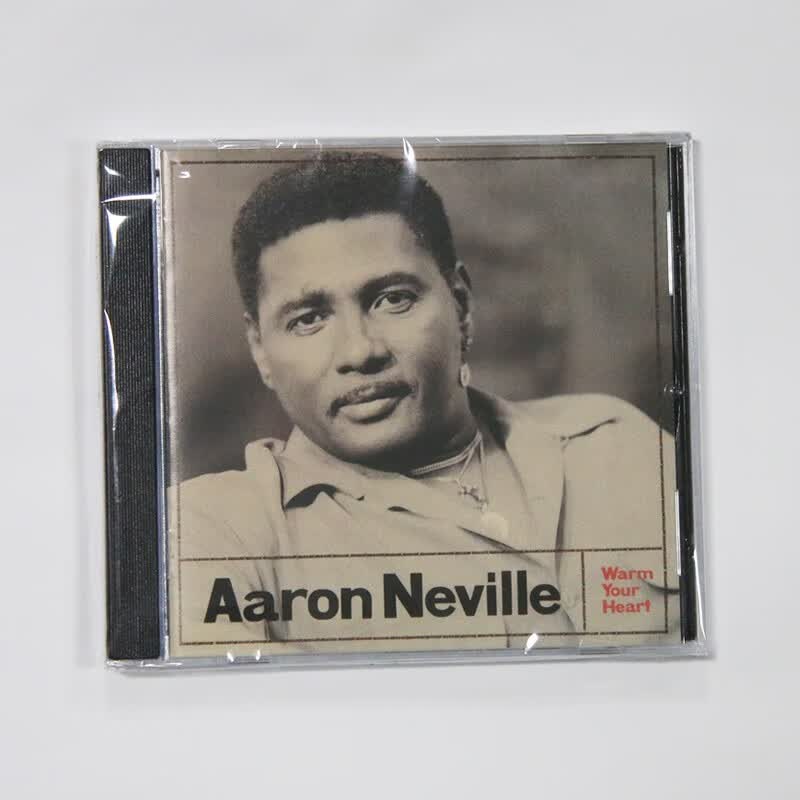 正版 阿隆 尼维尔 Aaron Neville 温暖你的心 CD唱片+歌词本怎么看?