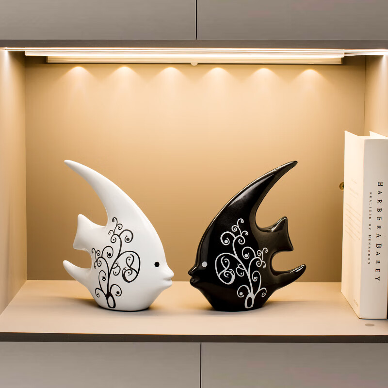 福美林（FUMEILIN） 简约现代陶瓷摆件客厅电视柜酒柜摆件家居装饰品创意鱼摆件 小号燕子鱼一对(新)