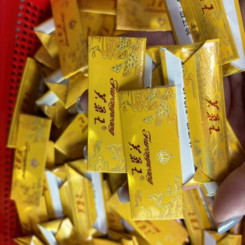 全新精美烟卡呸呸卡正版儿童玩具随机发货干净 30张叠好精品芙蓉王