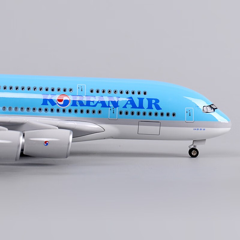 宝贝果大尺寸仿真带轮带灯380空客原型747国航787海航飞机模型客机拼装 380大韩47厘米怎么看?