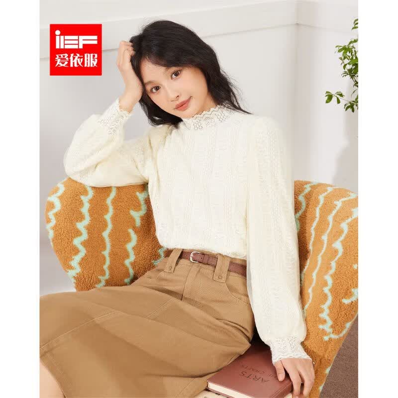 IEF/爱依服上衣2023秋季新款法式淑女气质通勤百搭半高领蕾丝长袖 杏 M属于什么档次？