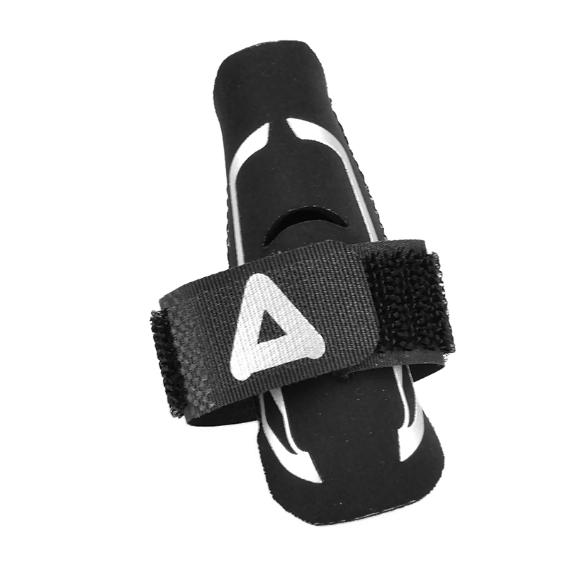 AQ手指固定保護指套運動護指籃排球護具黑色款B30921L/XL