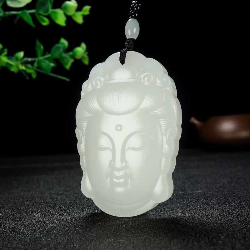春龙阿富汗玉石观音吊坠男女款羊脂白色观音头保平安吉祥坠方解石玉器怎么样,好用不?