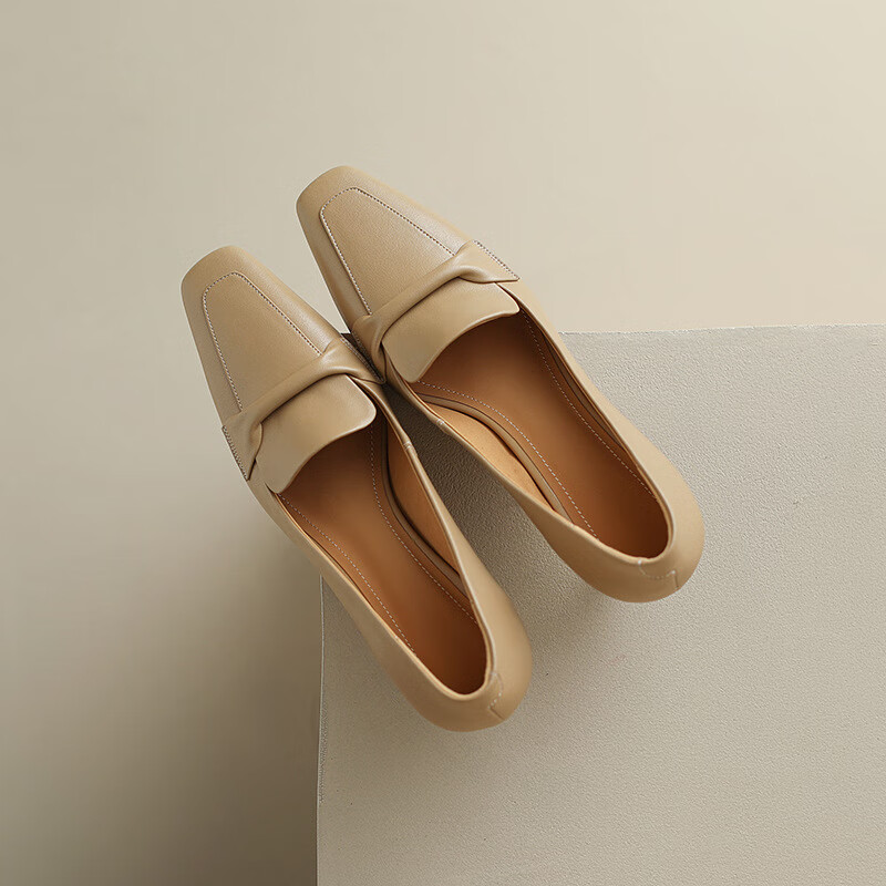 百丽驼美士轻奢2024年新款春秋杏色米白色高跟鞋女细跟气质中跟浅口单