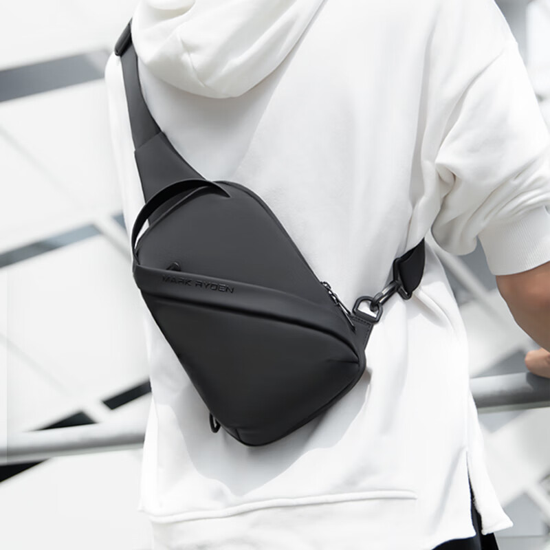 马可·莱登胸包男士单肩包时尚潮流骑行斜挎包多功能个性iPad包MR8518典雅黑