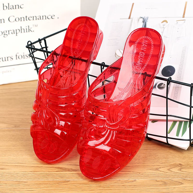 拖鞋水晶塑料熟胶老太婆大妈老式是托施扡鞋水晶拖 红色【封跟不进沙