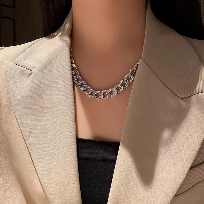 乐凤祥珠宝 时尚女锁骨链夏潮925银个性韩东门颈链休闲朋克风银项链