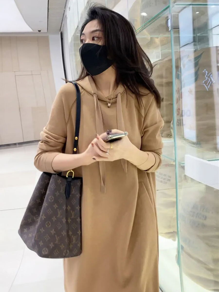 笑涵阁女装新款感气质休闲连衣裙女2022秋季连帽纯色宽松显瘦卫衣中长