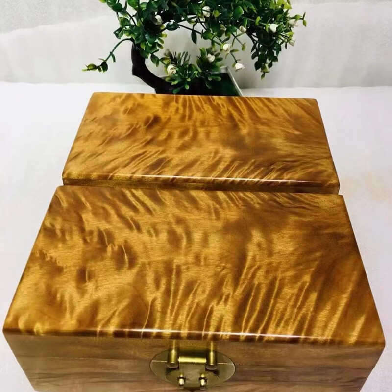 桢楠珠宝首饰盒一对纹理云彩纹经典千澈非国标红木金丝楠(学名: 楠木)