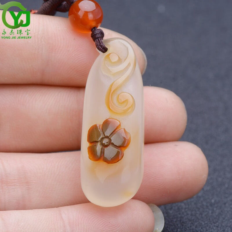 永杰冰种玉髓福瓜吊坠俏色雕花水滴玉坠女款男士礼物玛瑙玉石项链挂件