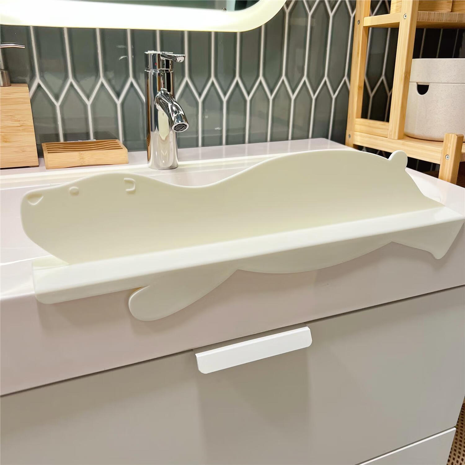 木允瑶厨房水槽防水挡板水槽挡水板洗碗池洗菜盆台面防溅水隔水板防水