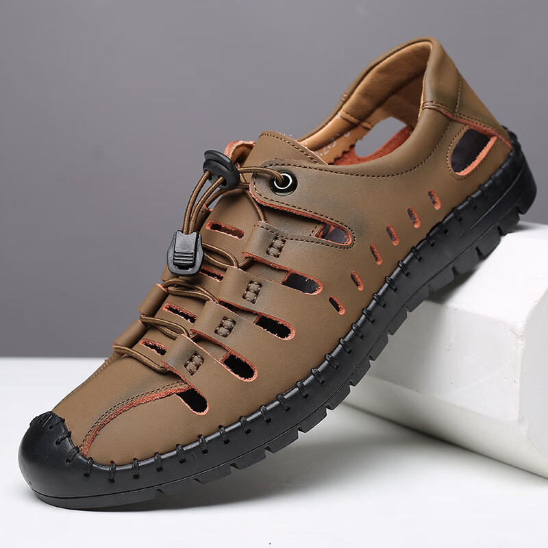 宜驰(egchi)凉鞋男士包头防撞头层牛皮透气户外沙滩鞋 j6086 卡其色