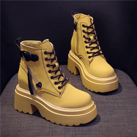 搭配的鞋子女生正装皮鞋ins潮马丁靴女秋冬加绒2024年新款 黄色单里