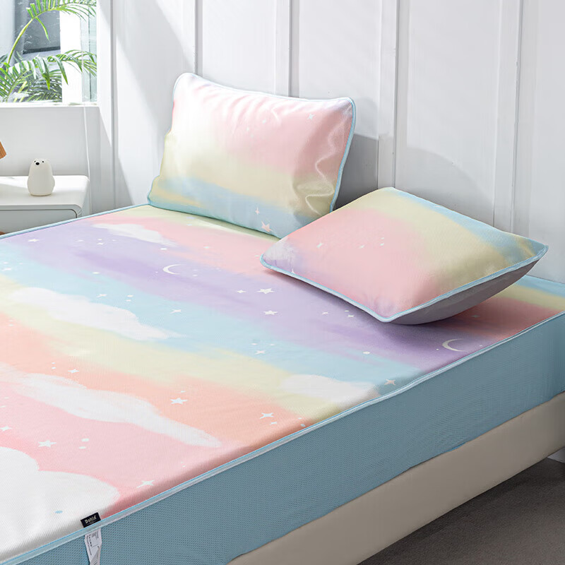 多喜爱云画的彩虹可水洗软凉席（床笠款）冰丝席怎么样？属于什么档次呢