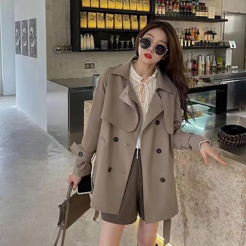 勒足30到40岁胖女人时尚显瘦的衣服加大码女装外套小个子风衣百搭2022