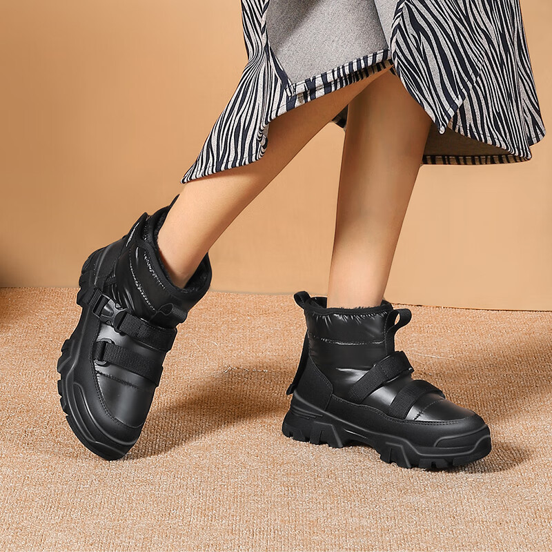 camel骆驼女鞋冬季短靴女加绒加厚保暖雪地靴女士棉鞋 黑色 38