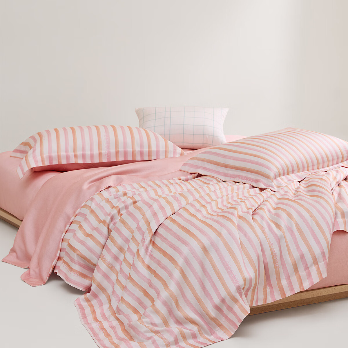 ���� 100%�������ļ��� ��Ŵ�Ƿ� ��������200��230cm
