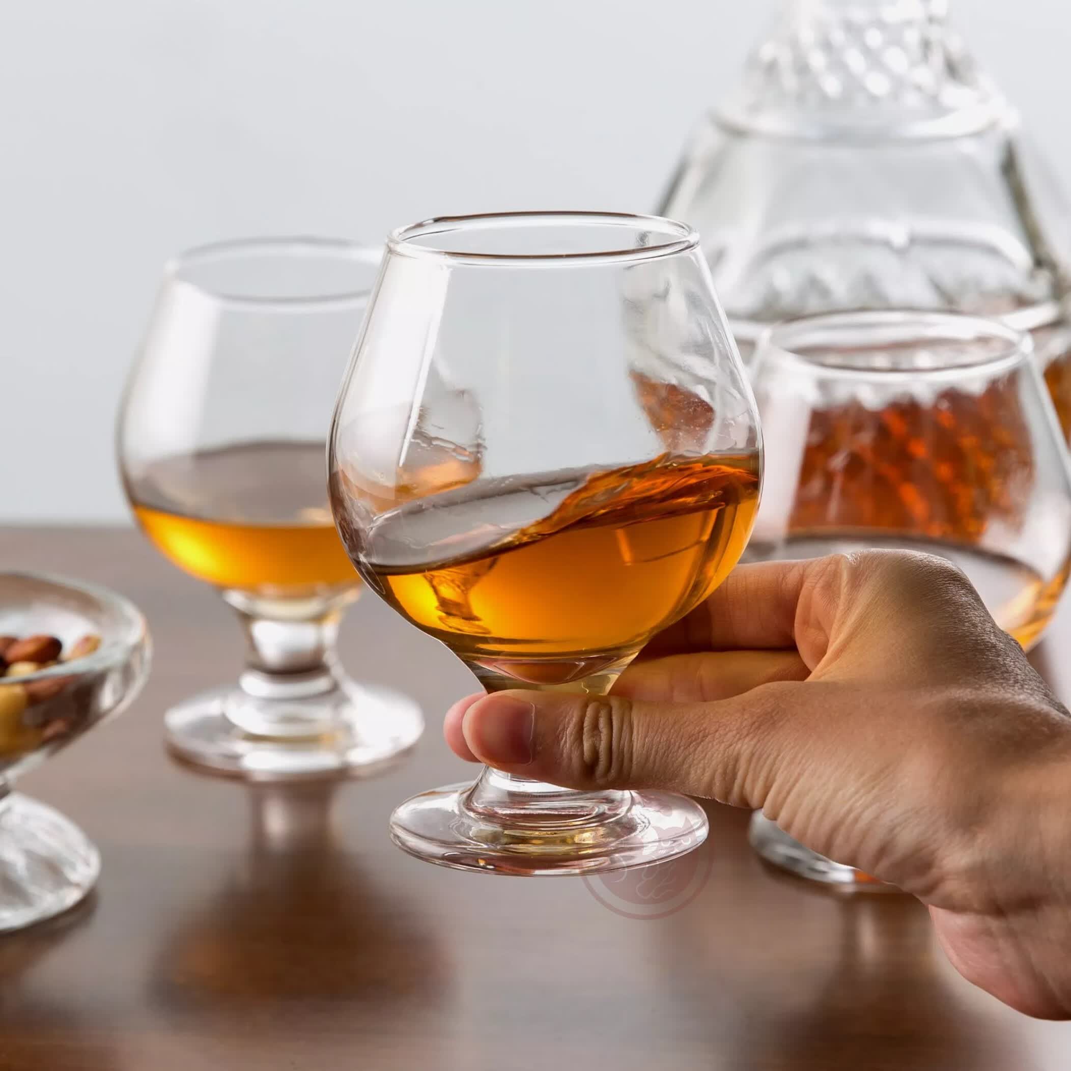 柏蝶莱世涛杯干邑洋酒精酿啤酒杯大肚杯白兰地杯世涛杯酸啤混浊玻璃杯
